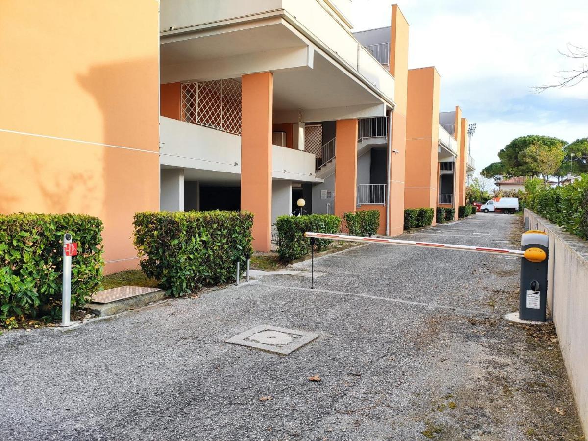 Ferienwohnung Casa Briciola - Fully Equipped, Garden And Pool Bibione Exterior foto